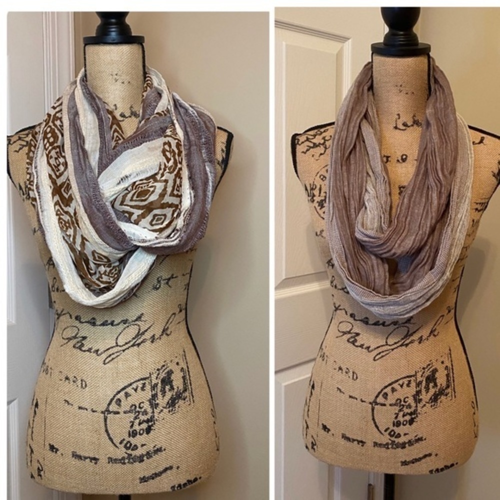 2 Infinity scarves - Picture 3 of 3